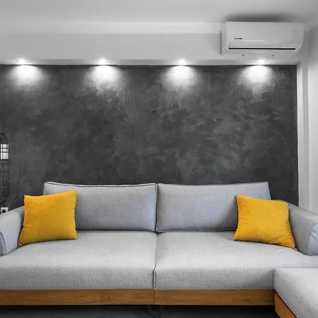 Wood N White, Nilie Hospitality Mgmt דירה סלוניקי