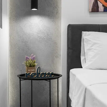 דירה Wood N White, Nilie Hospitality Mgmt